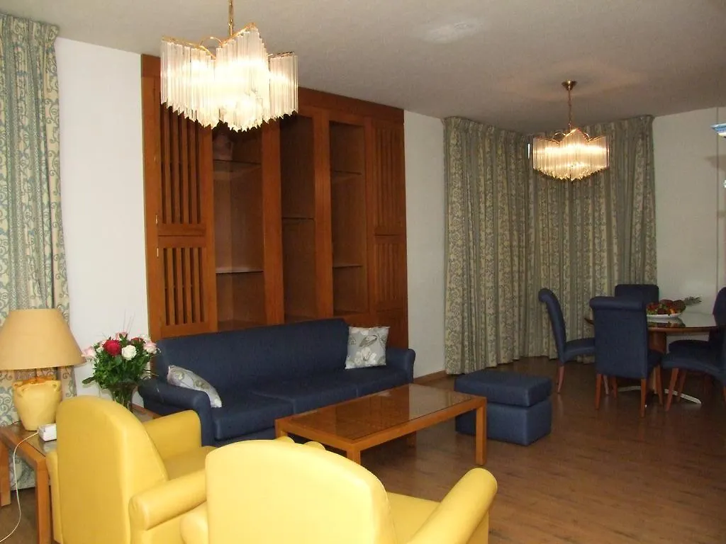 Rabieh Guest House Бейрут