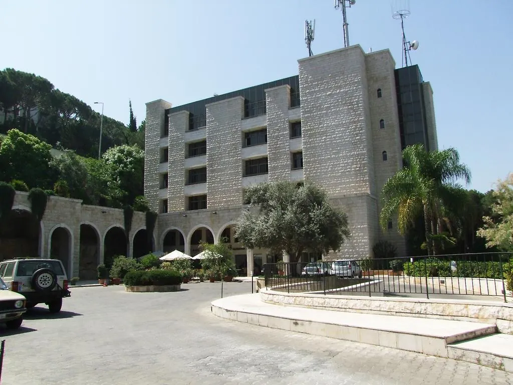 Rabieh Guest House 베이루트